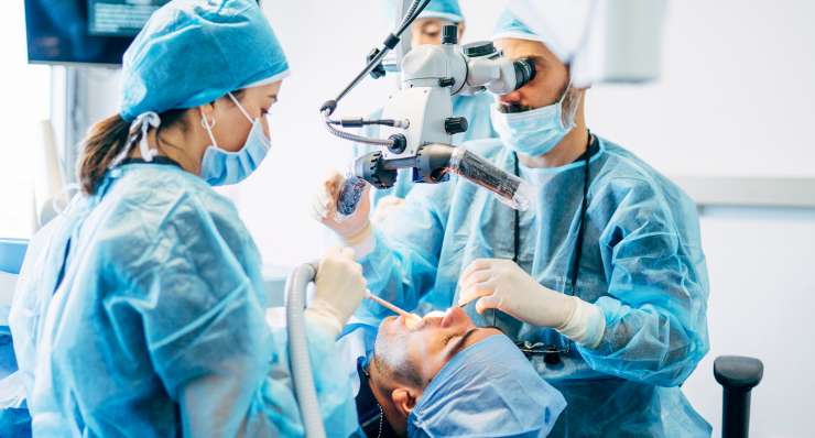 Chirurgie dento-alveolară